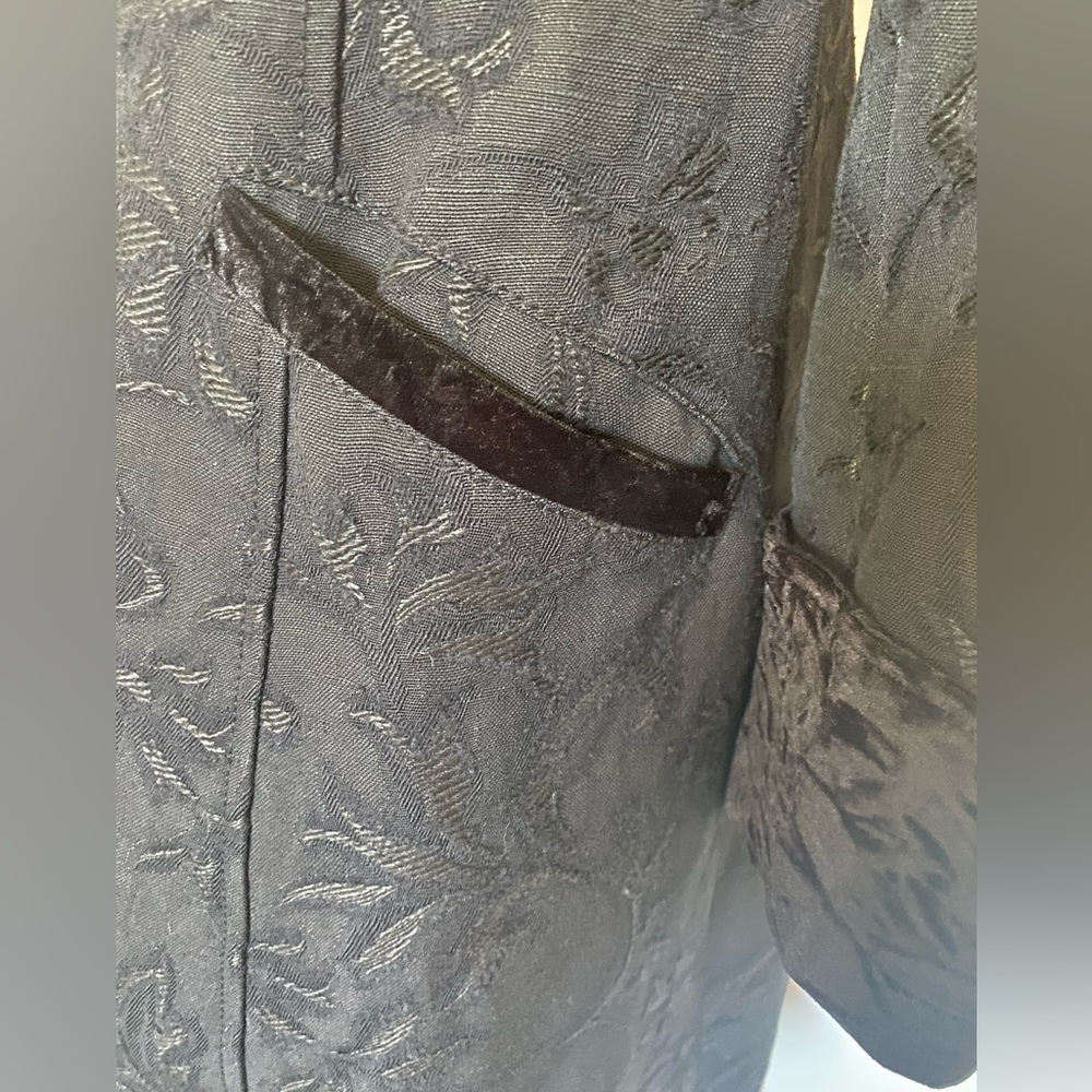 Versace 100% linen/wool blend coat - Picture 7 of 15
